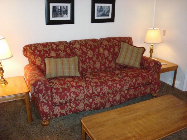 Redwood Suites image 13