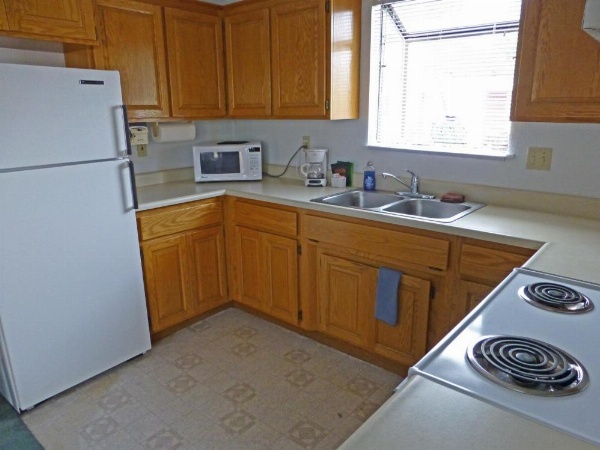 Redwood Suites image 17